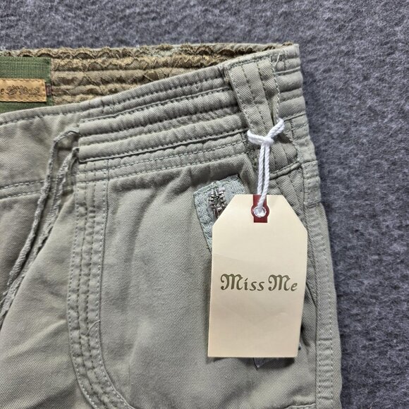 Miss Me Pants Womens Small Green Cargo Capri Embroidered Horse Western Boho - Picture 4 of 12